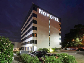 Отель Novotel Sydney West HQ  Рути Хилл